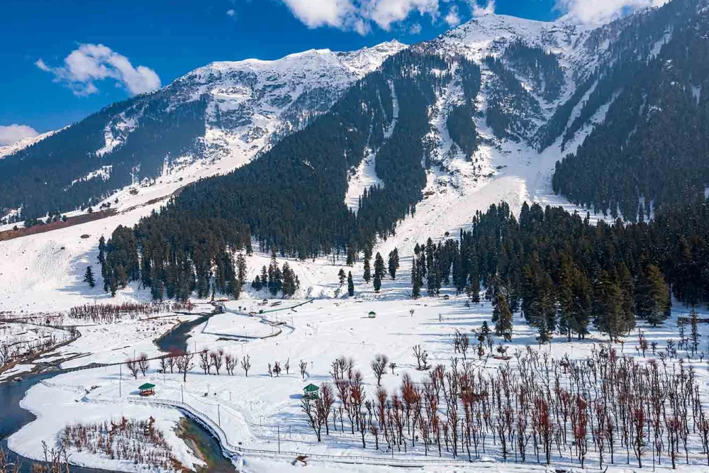 Betaab Valley, Kashmir